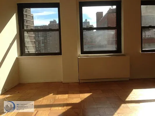 Rented by Metropolitan Property Group | media 26