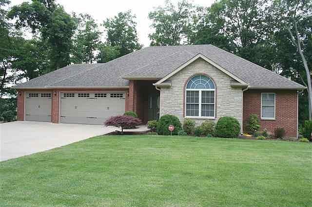1st image of 586 Willowbrook Bnd