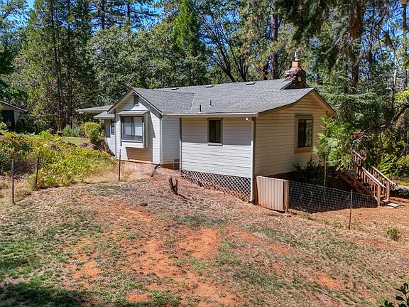 3rd image of 1007 Sage Rd