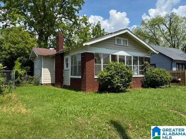 732 41st St, Fairfield, AL 35064