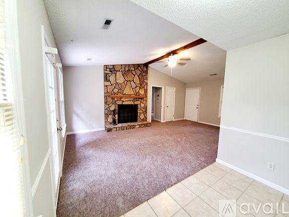 5th image of 1027 Branscomb Cir SE