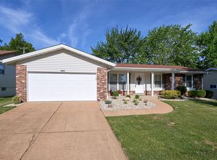 5843 Hempline Rd, Saint Louis, MO 63129