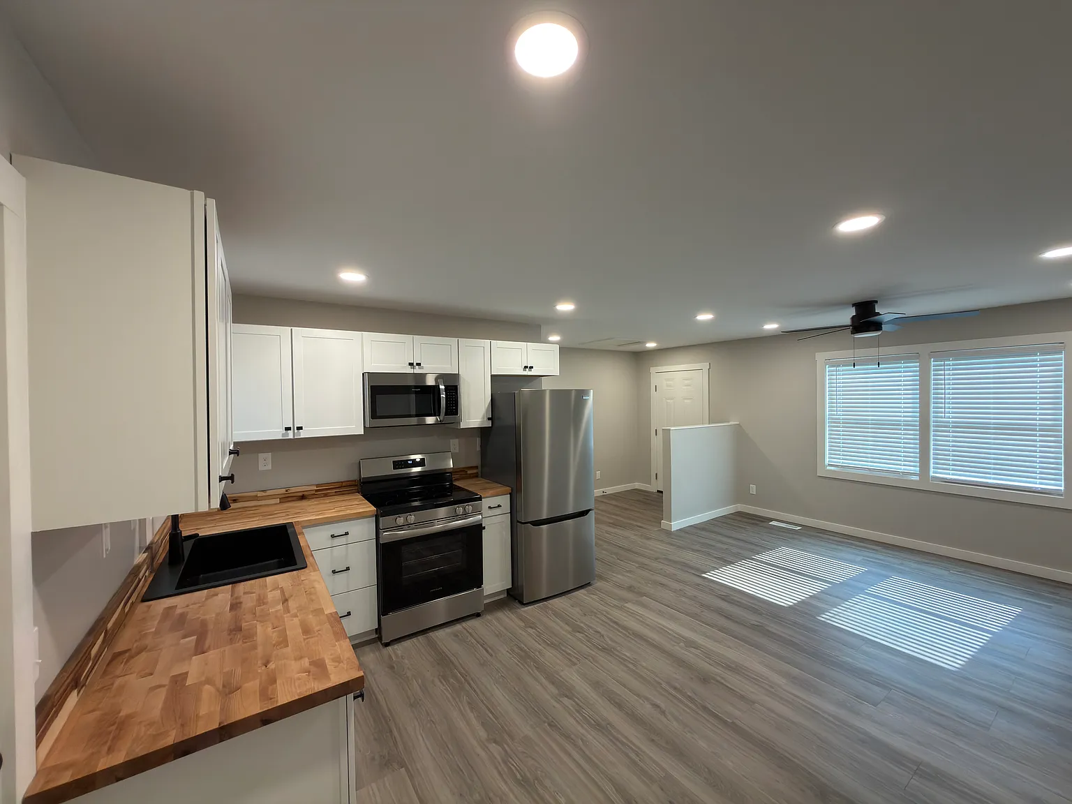 10 Gentlebreeze Ln — Photo 3