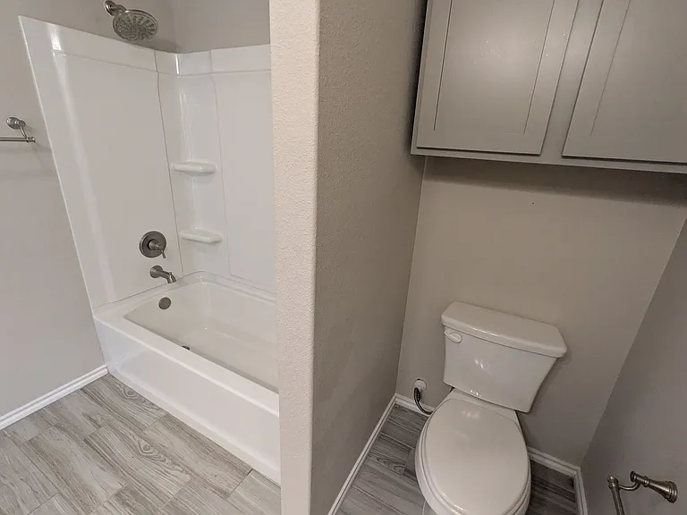 13311 Avenue V — Photo 13