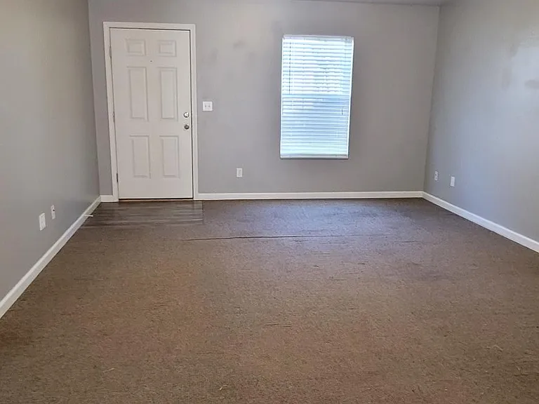 26 Fox Hollow Dr #28 — Photo 5