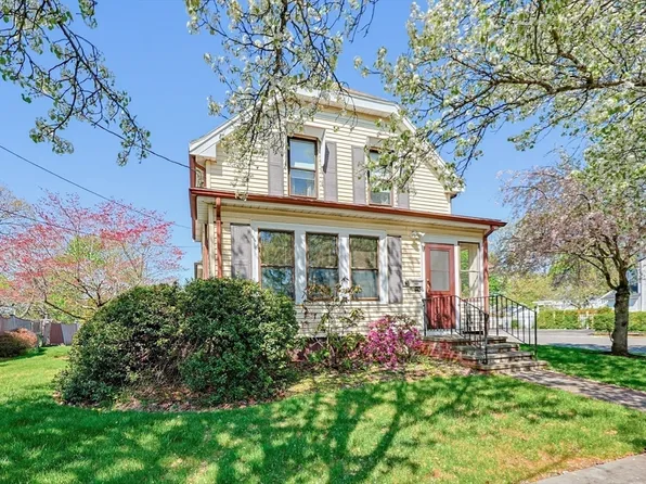 511 Ash St, Brockton, MA 02301