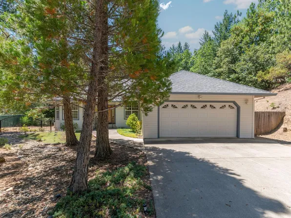 21510 Gayla Dr, Pine Grove, CA 95665