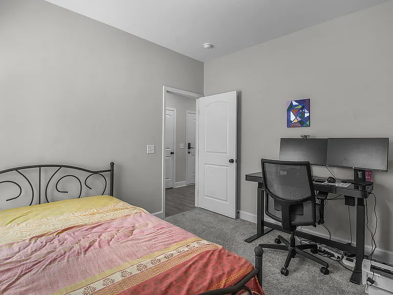 208 Alyssa Ave — Photo 9