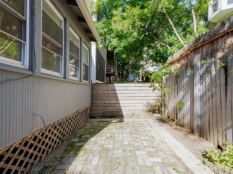 763 Girard St NW — Photo 14