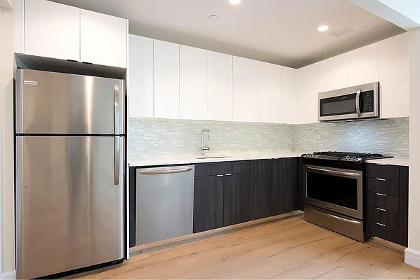 Rented by Douglas Elliman | media 17