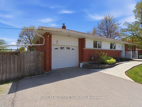2nd image of 331 Walmer Rd