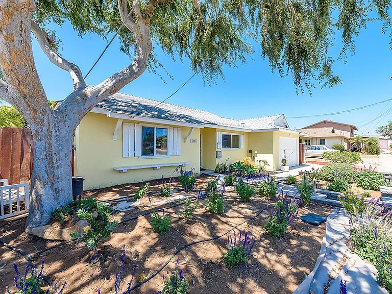 5501 Lodi St — Photo 3