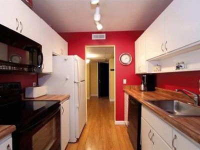 310 N Civic Dr APT 102, Walnut Creek, CA, 94596