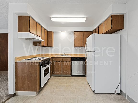2nd image of 13208 E Skyview Ave APT D
