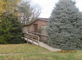 317 S 2nd St, Herington, KS 67449