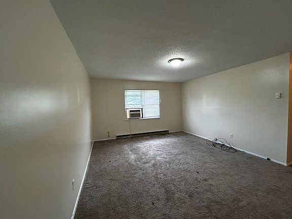 4th image of 3600 Canaan Forest Dr #C