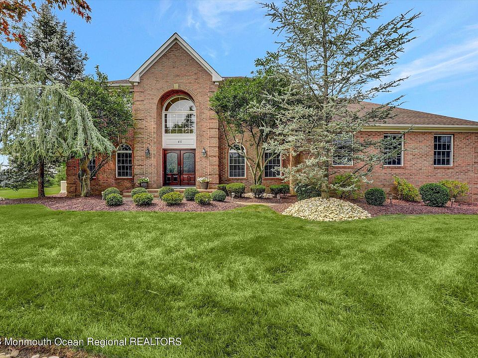 1st image of 45 Langeveld Drive