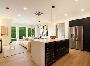 388 Washington St #302, Quincy, MA 02169