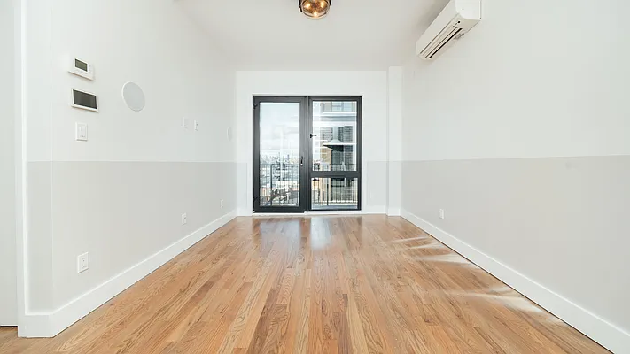 Rented by Nooklyn NYC LLC | media 8