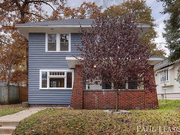2nd image of 2327 Francis Ave SE