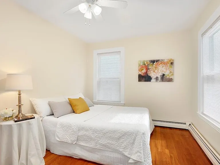 310 Prospect St #1R — Photo 3