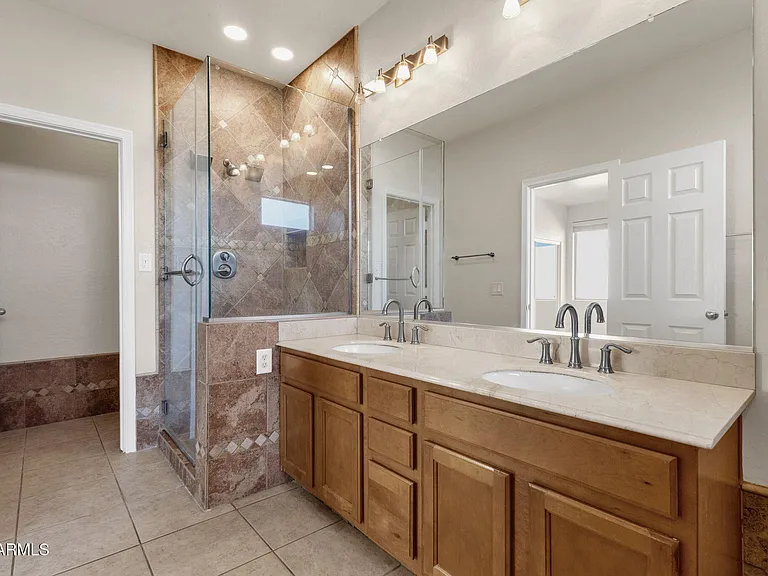 3074 S Southwind Dr — Photo 33