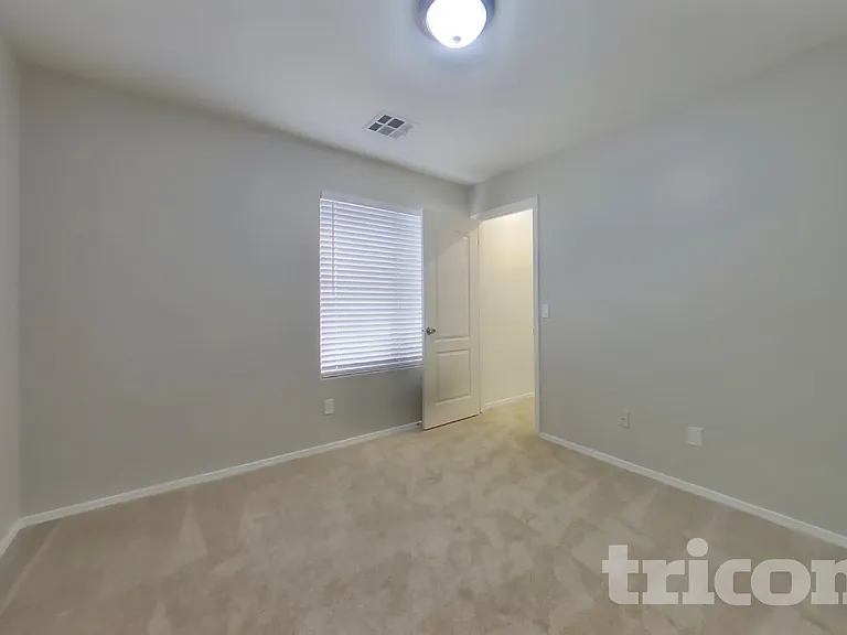 2546 W Sat Nam Way — Photo 10