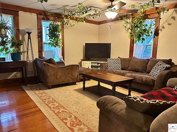5th image of 713 Deer Run Ln