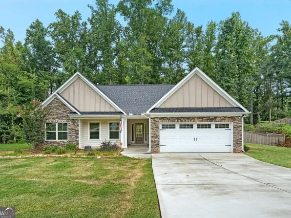 415 Smallwood Ln, Douglasville, GA 30134