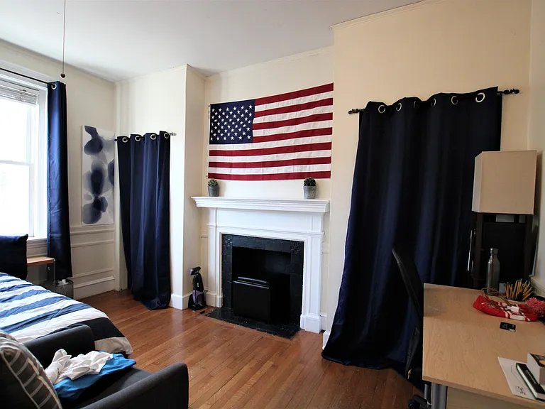 316 Saint Paul St #5 — Photo 4