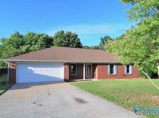 107 Short Gait Cir, Harvest, AL 35749