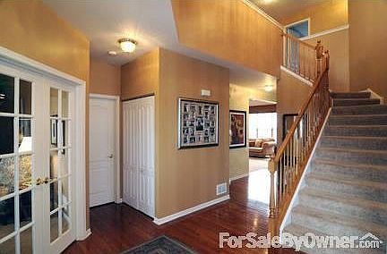 Spacious Entry!