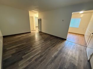 1129 Edsel Dr #MP2, Milpitas, CA 95035