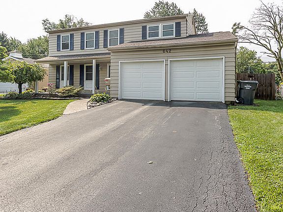 2nd image of 642 Stacey Ln