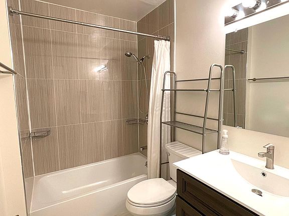 5th image of 157 Elm St #5