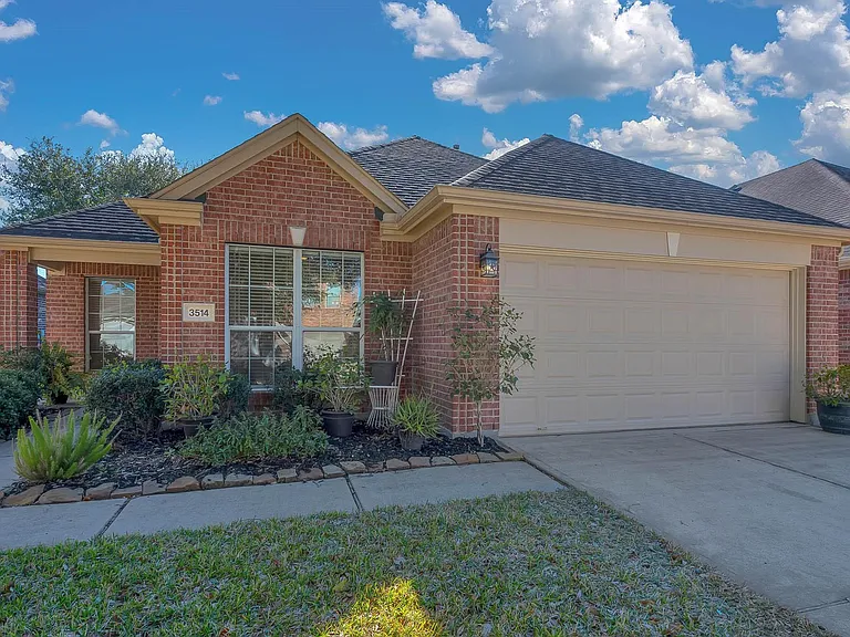 3514 Azalea Sands Dr — Photo 3