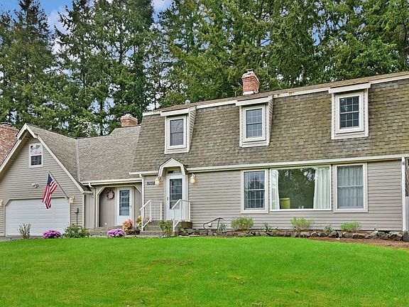 2nd image of 9258 Kristine Dr NW