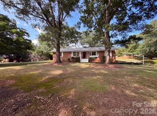 1077 Allendale Cir, Rock Hill, SC 29732