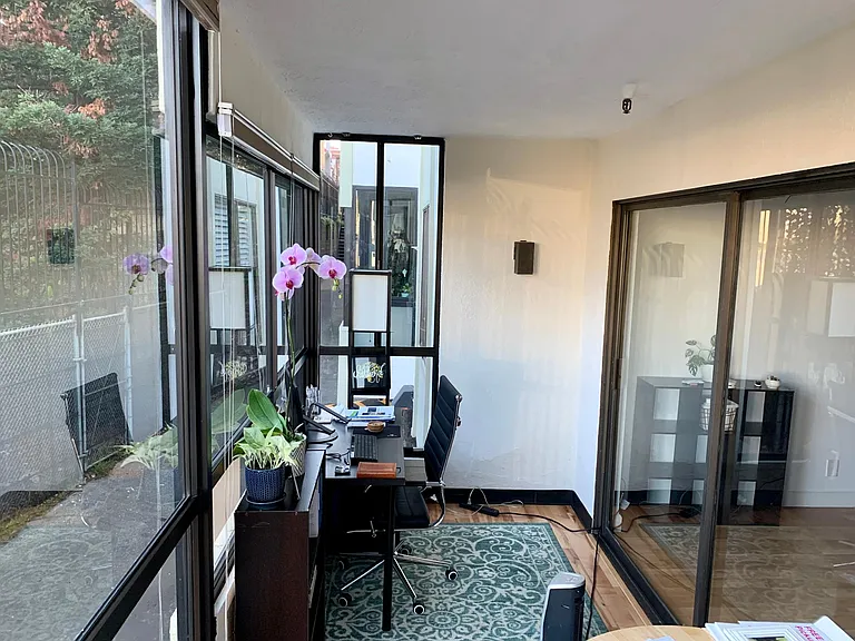 1830 Lakeshore Ave #103 — Photo 11