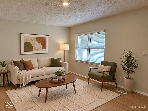 3rd image of 9508 Pepperidge Dr