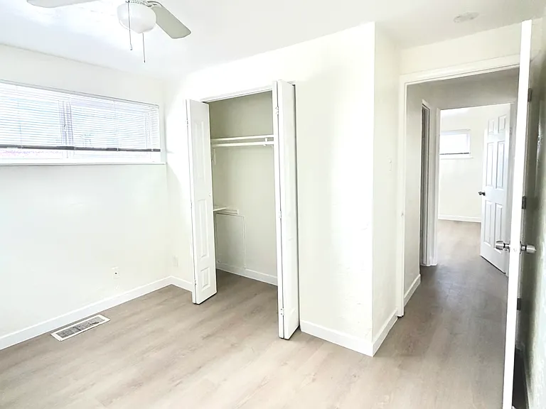 1149 Akron St #1149 — Photo 10