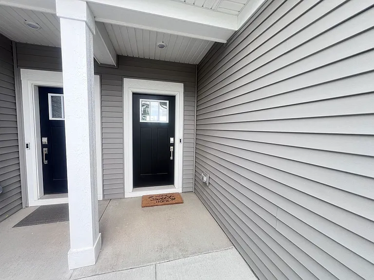 25701 W Yorkshire Dr — Photo 3