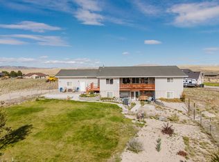 217 Edgewood Ln, Spring Creek, NV 89815