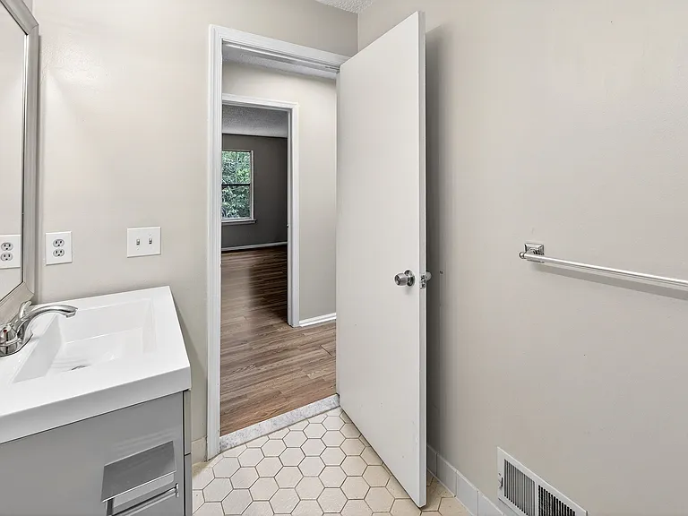 Updated main full bath