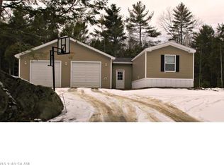 464 N Howe Rd, Whitefield, ME 04353