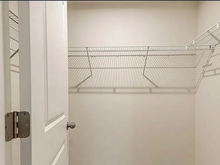 3010 Pirates Pl — Photo 11
