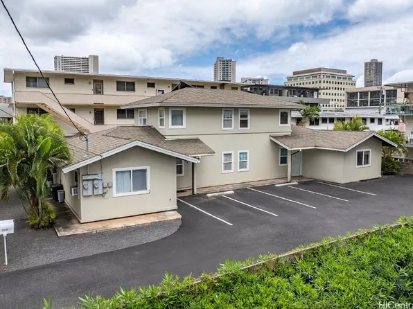1319 Matlock Ave, Honolulu, HI 96814