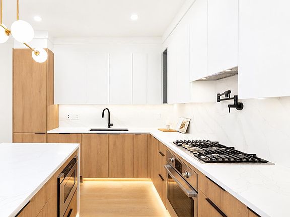 3rd image of 901 Edgar Ave #103