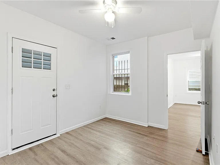 117 E Jefferson St #1 — Photo 18