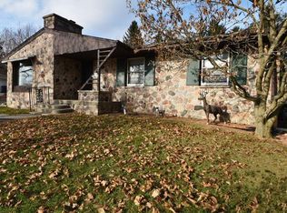 N70W28418 Huntington St, Hartland, WI 53029